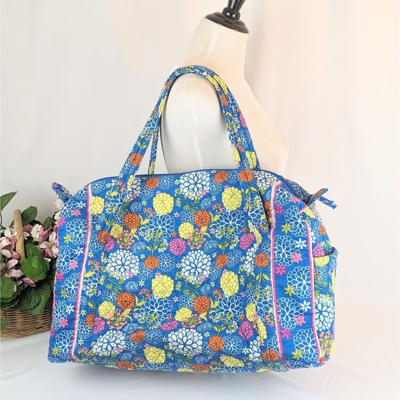 Large Quilted Duffel Fabric Tote Bag 19"x10"x10" Blue Floral Large Carry-On Bag - Picture 2 of 6
